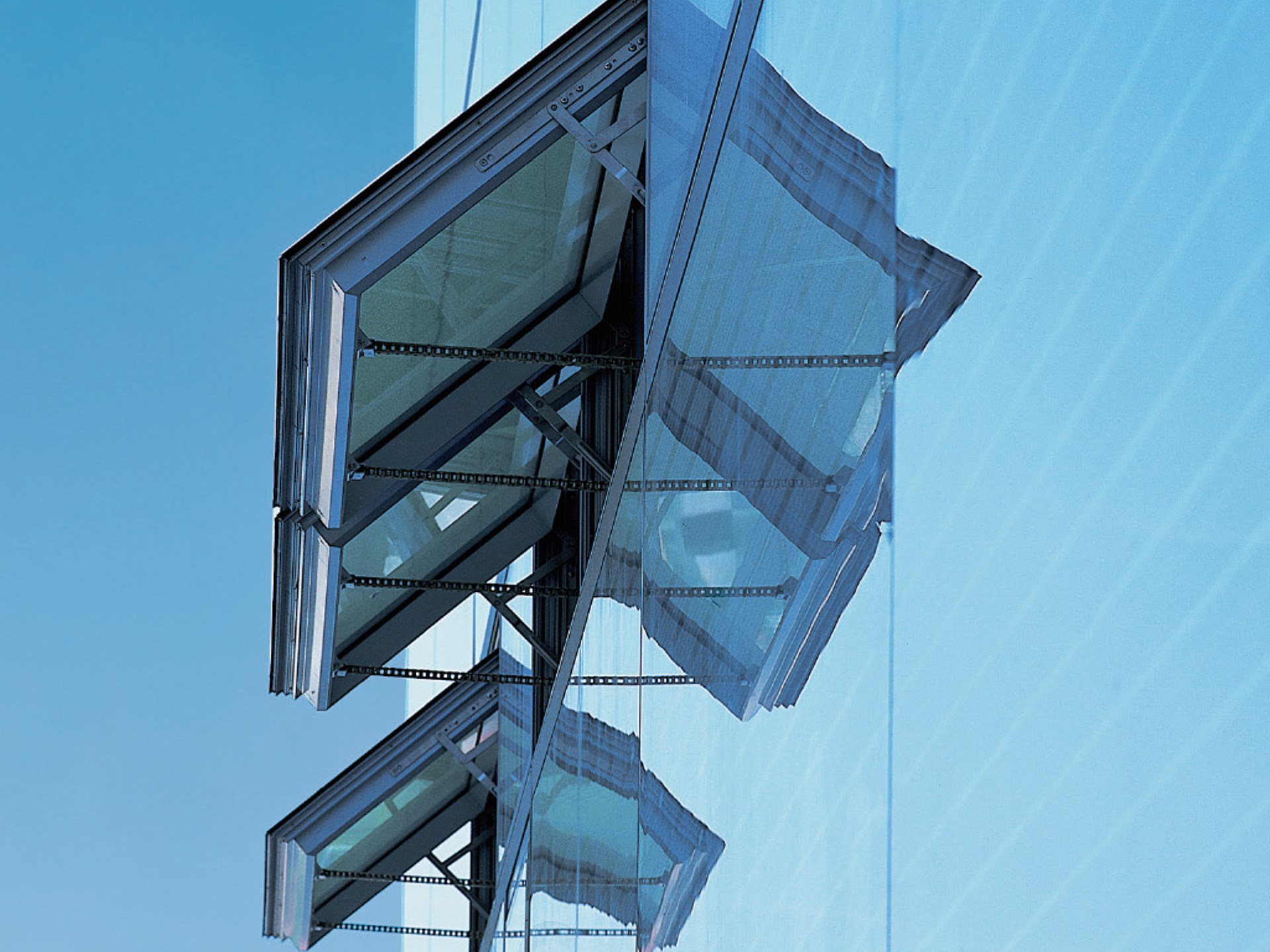 WICLINE 65 evo/75 evo top hung Italian opening