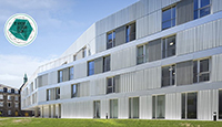 Centre médico-social et résidence mixte Bon-Secours avec menuiseries aluminium WICONA