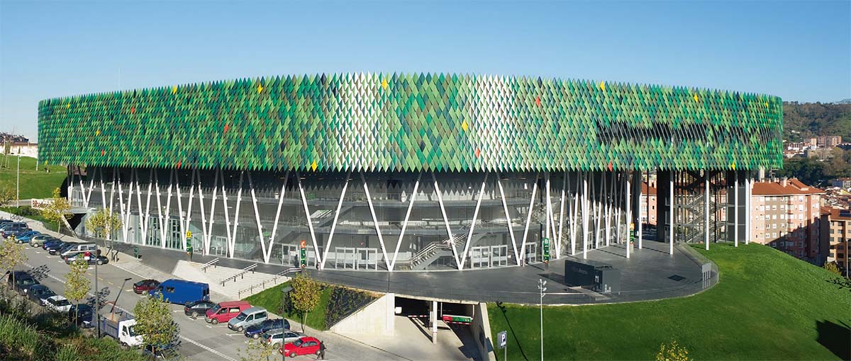 Bilbao Arena en Espagne réalisé des menuiseries aluminium WICONA