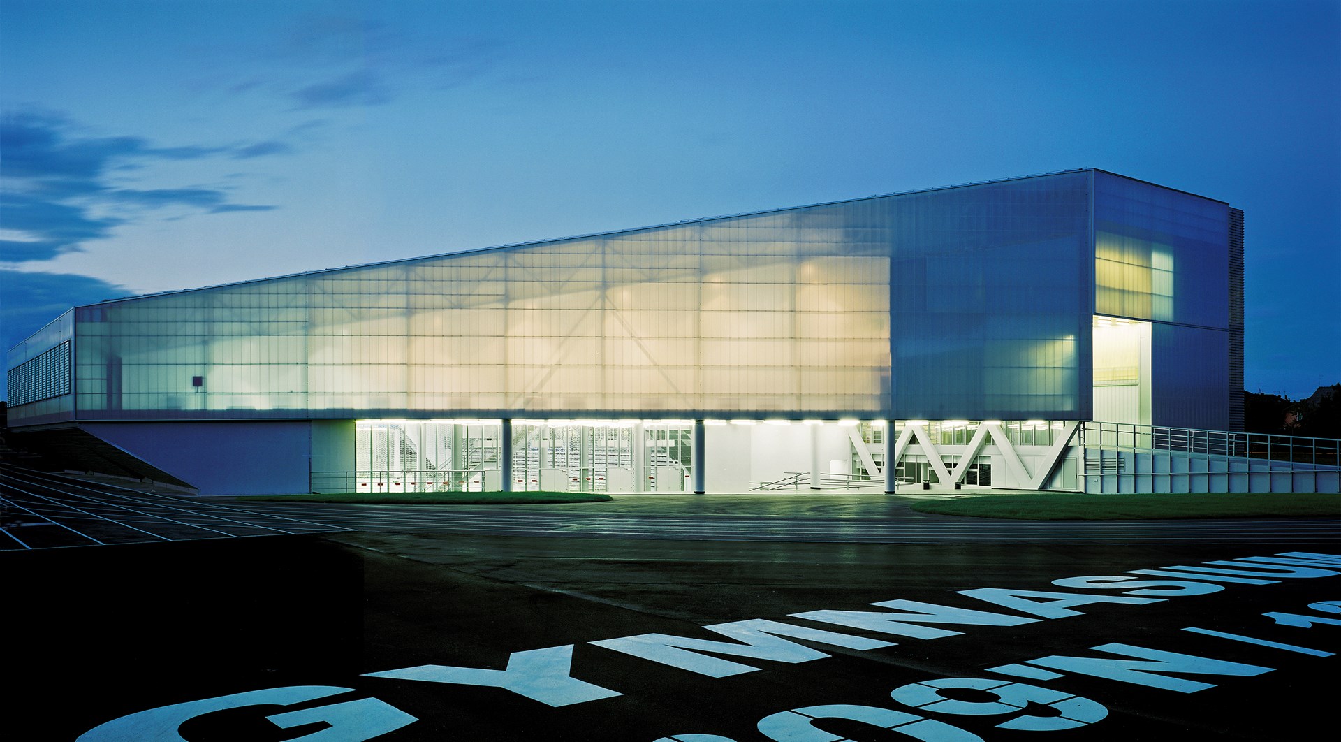 Gymnasium & Sporthalle "FRAN GALOVIC"