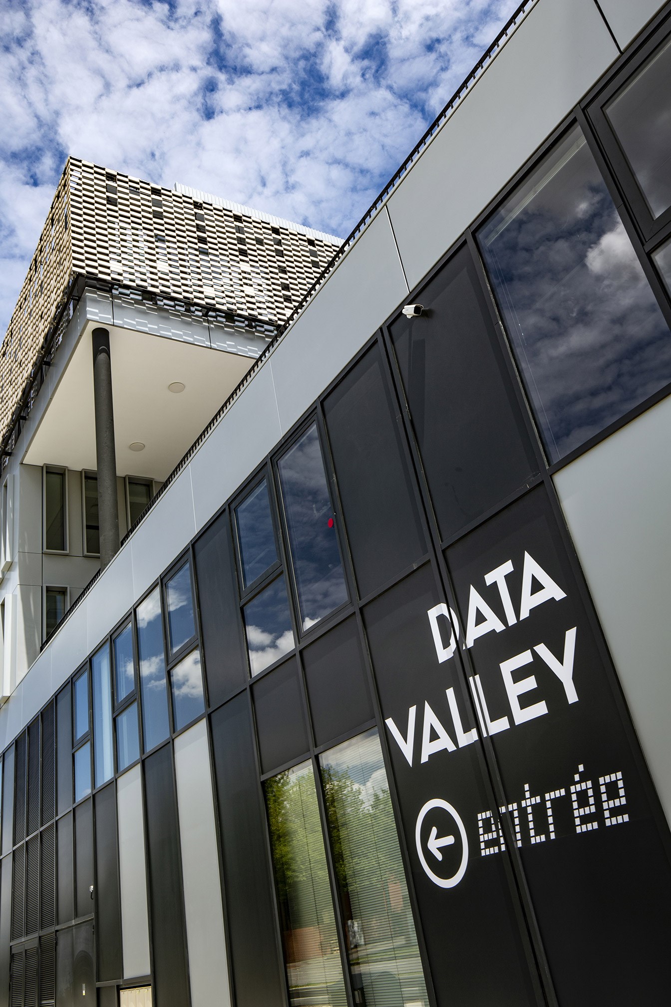 Data-Valley-20.jpg
