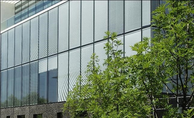 gallery_P3 stores ouv-ferm _KAT3314x.jpg