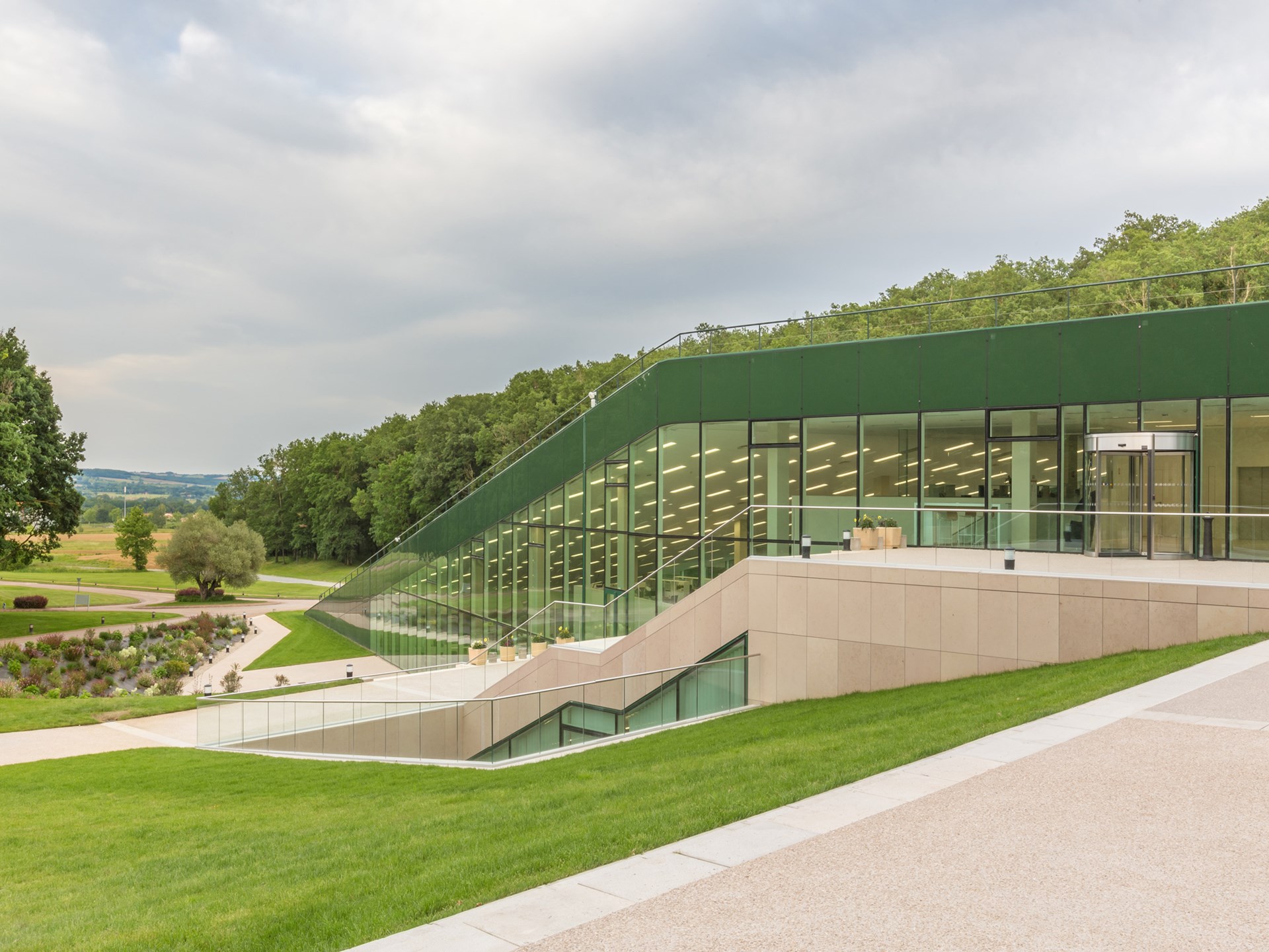 Extension Les Cauquillous des Laboratoires Pierre Fabre
