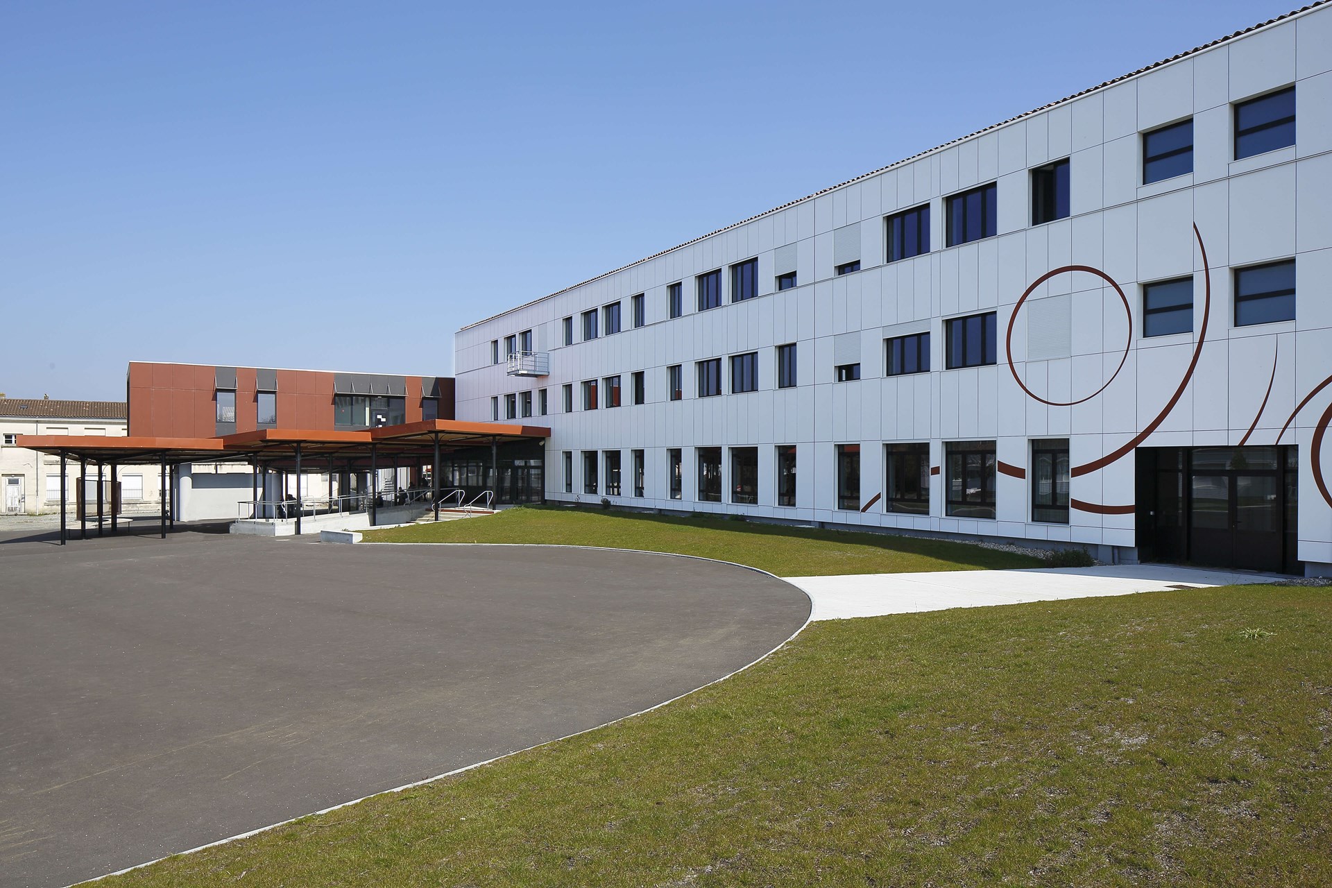 lyce Monnet (13).jpg