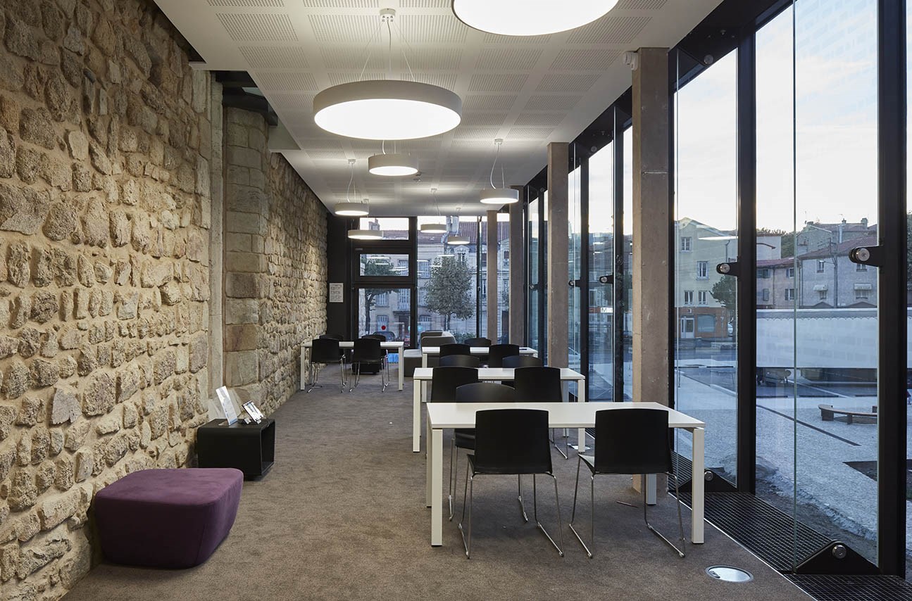 mediatheque-loire-forez-2.jpg