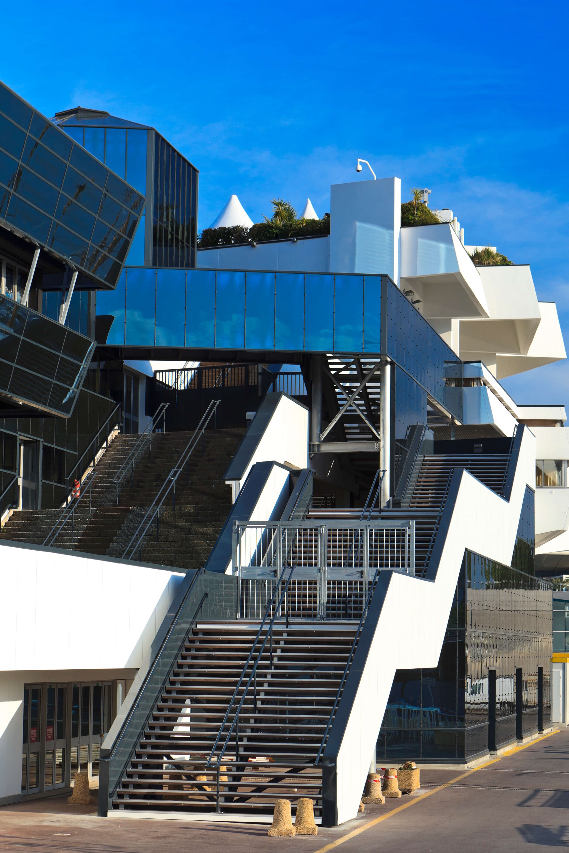 Palais des Festivals Cannes Haute Def-051.jpg