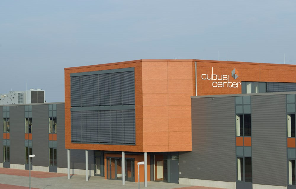 Cubuscenter / Fenster & Türen Weltmoderne bauelemente GmbH & Co. KG
