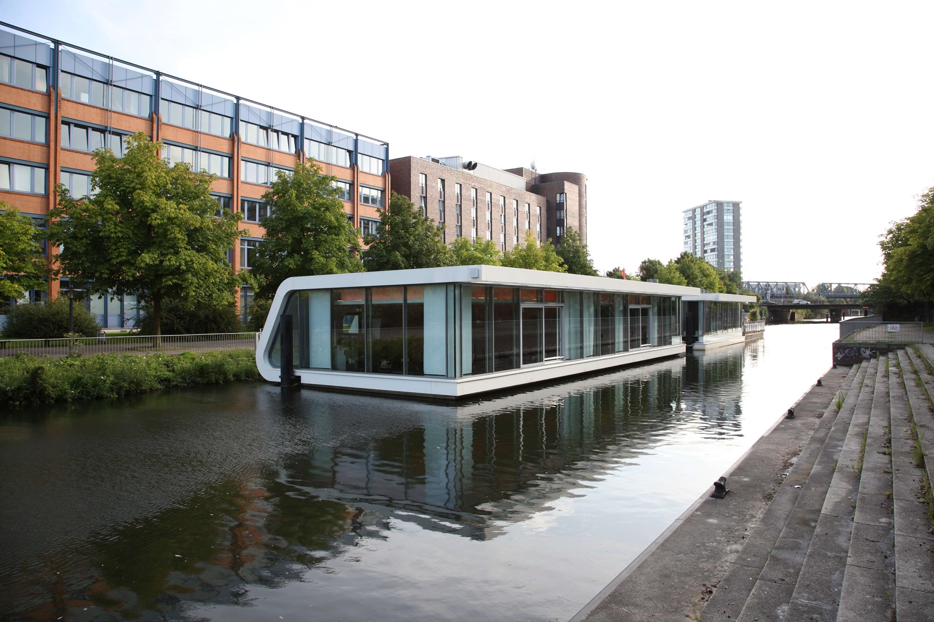 FLOATING MERCURE_1J7X8442.JPG