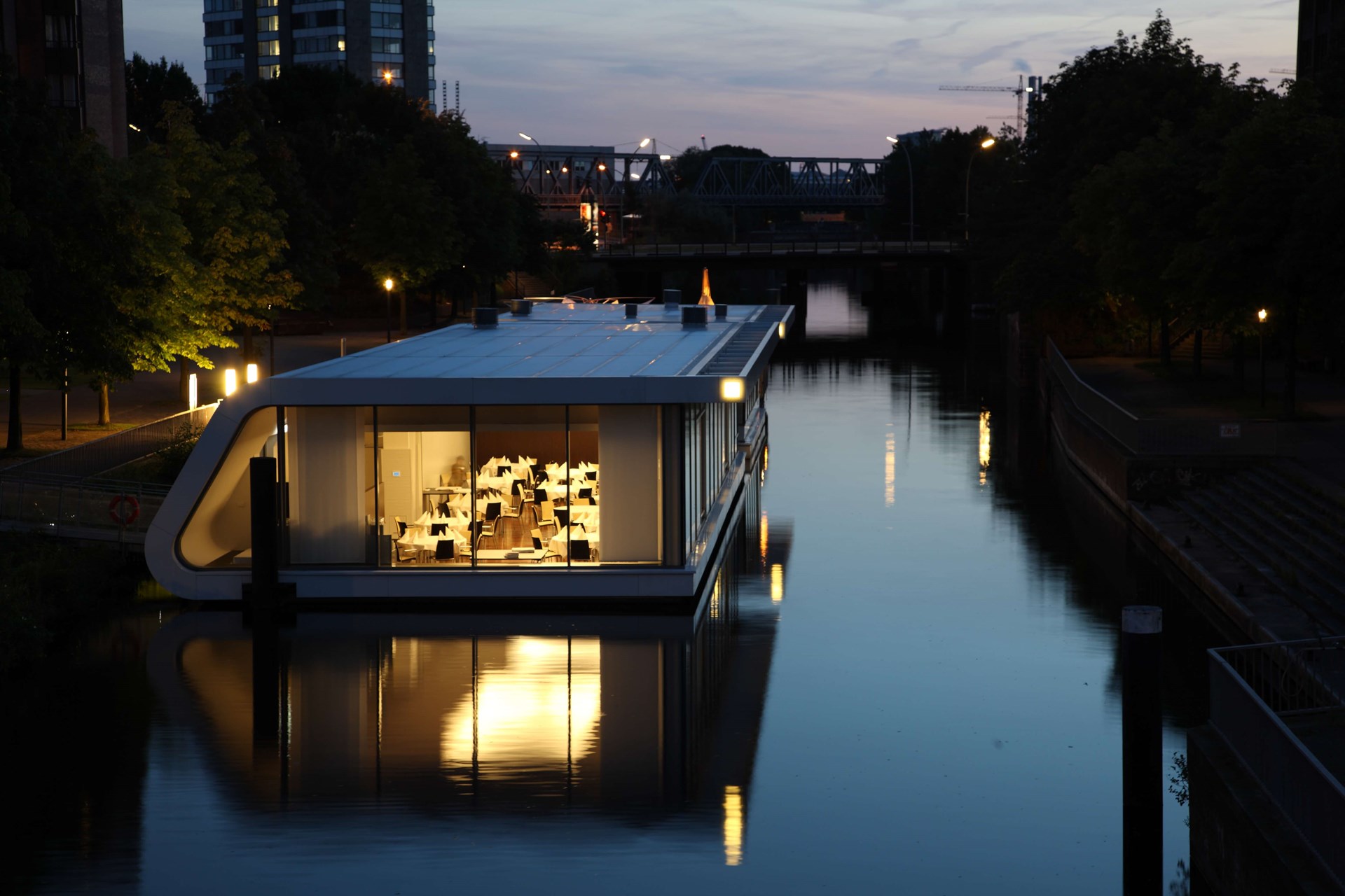 FLOATING MERCURE_1J7X8640.JPG