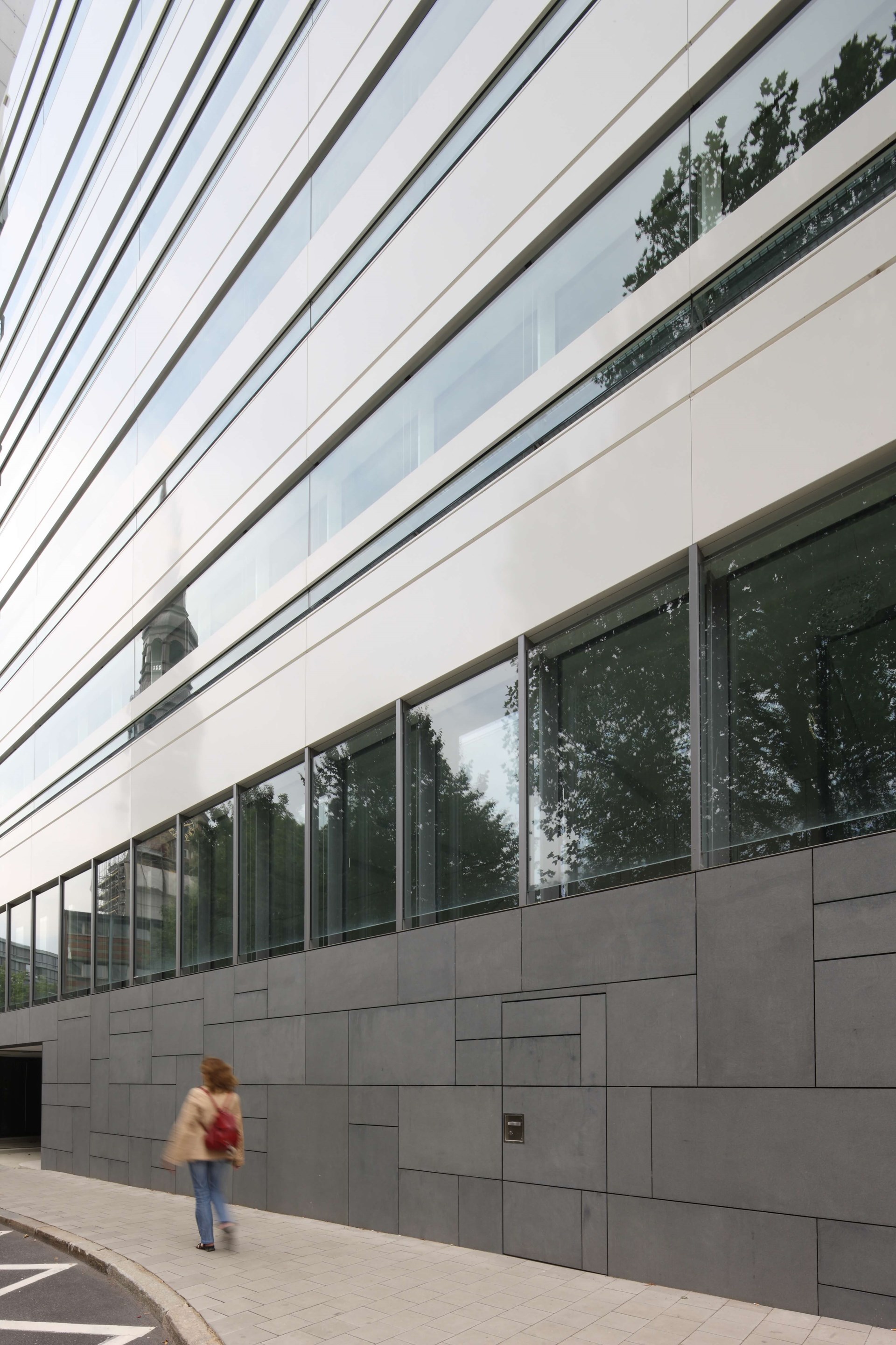 Willy Brandt Str HH-0005.JPG