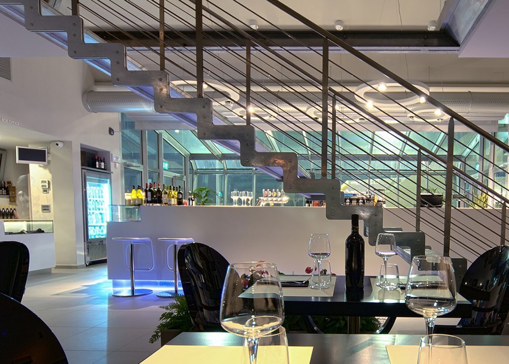 strike-d2_16_sm T.jpg