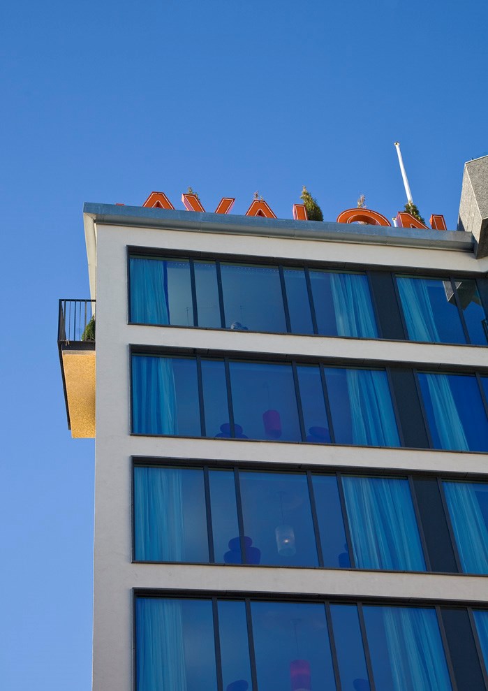 Avalon_Hotel_ext-17.jpg