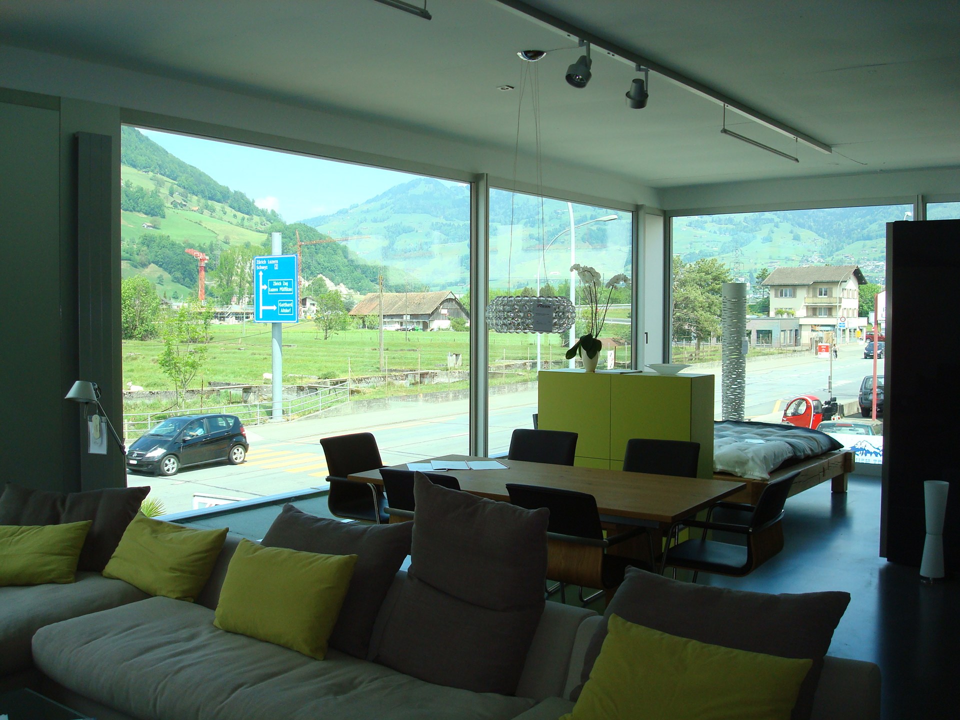 MöbelRiesen (8).JPG