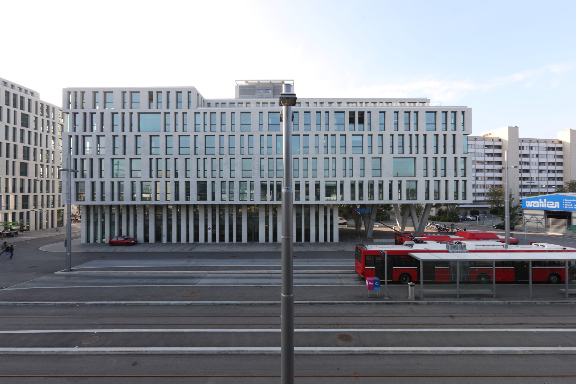 DOMINO BERN_1J7X1574.JPG