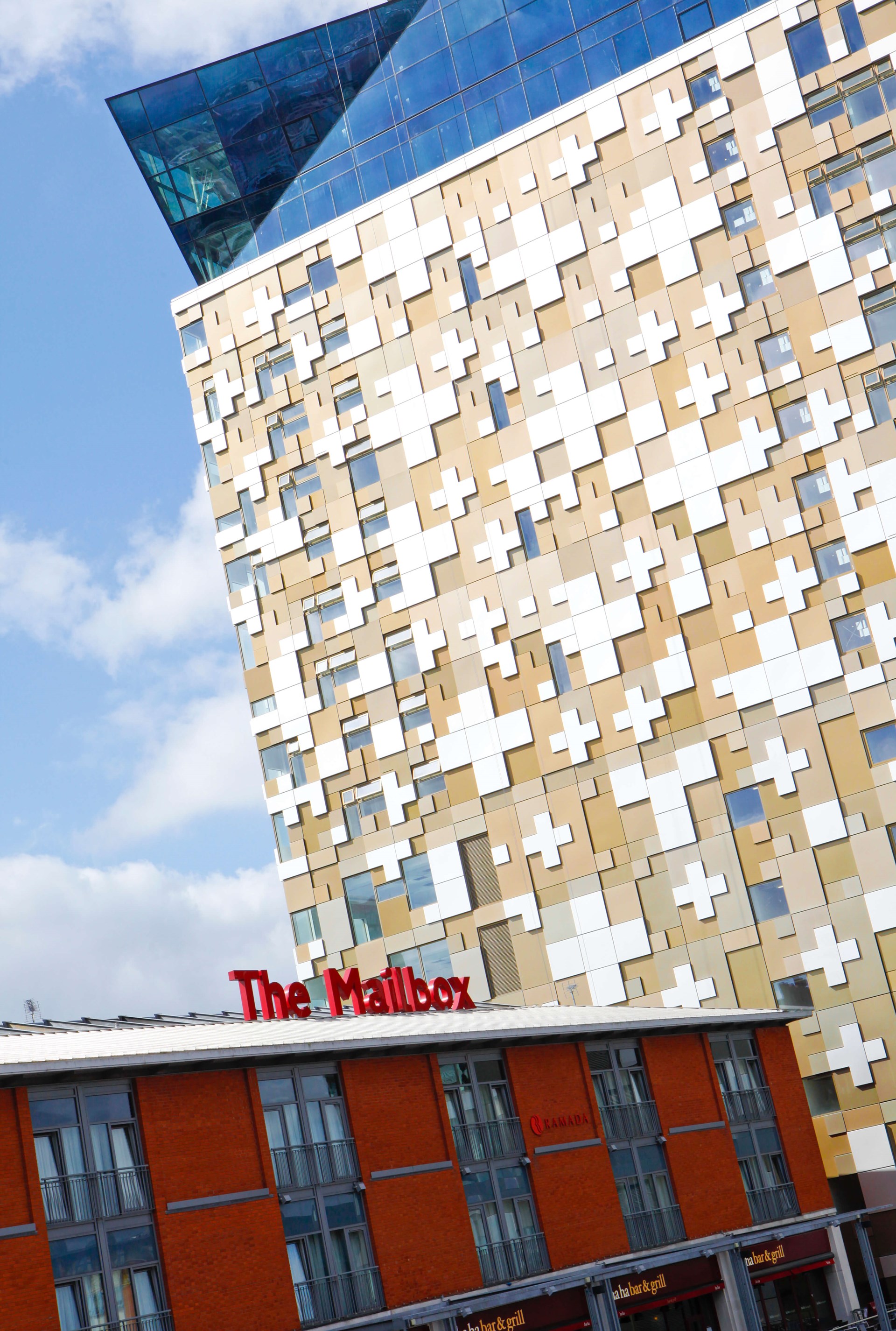 101130_The Cube images2_credit Craig Holmes.jpg