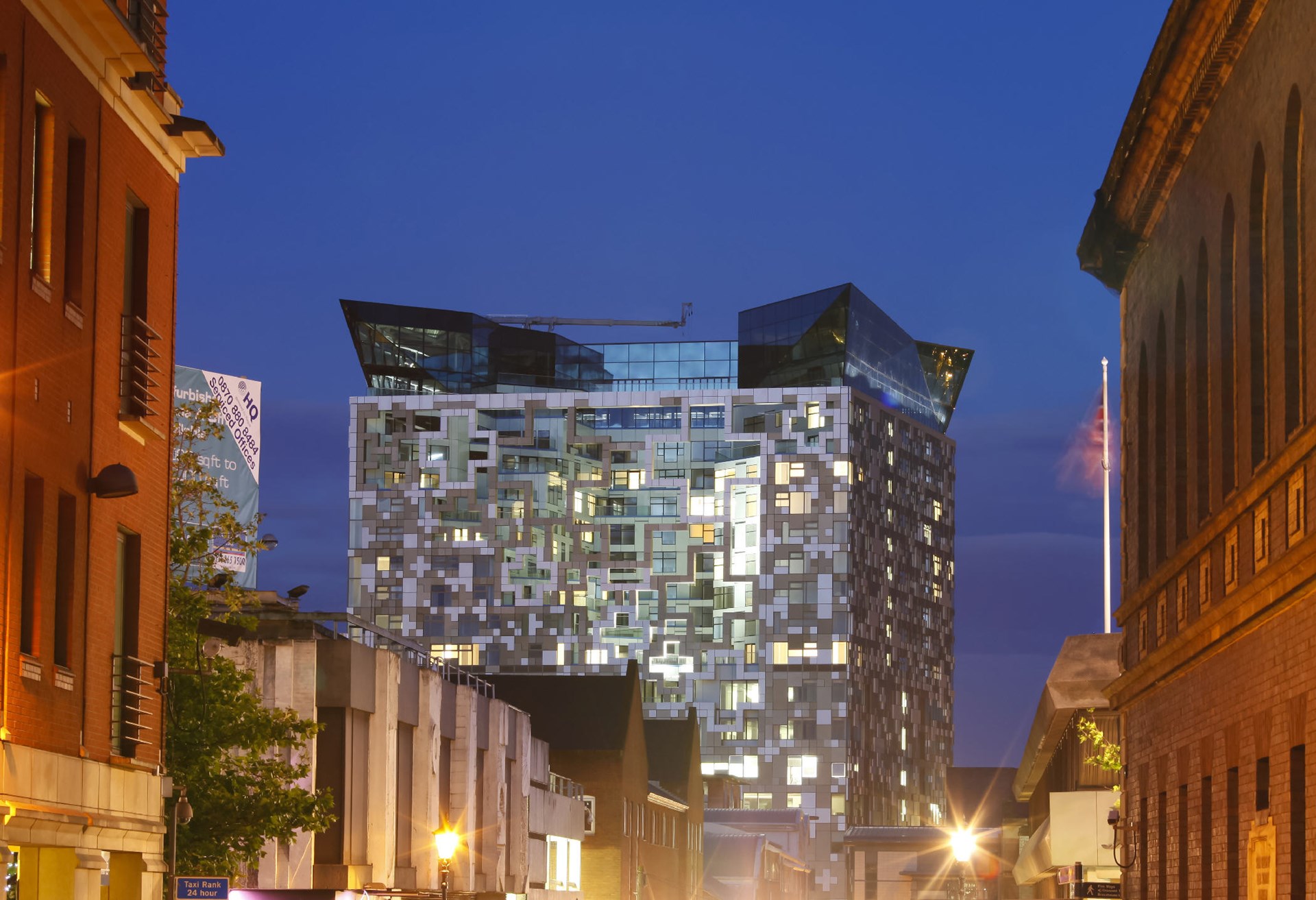 Wicona Cube image13_credit Craig Holmes.jpg