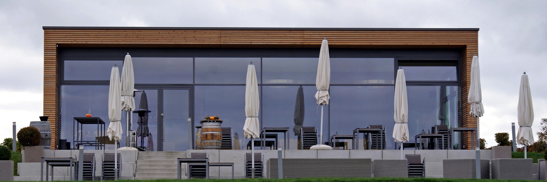 Vinothek Groß-Karlbach