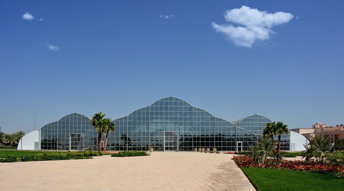 Bayan-Palace-Amiri-Botanical-Garden_4.jpg