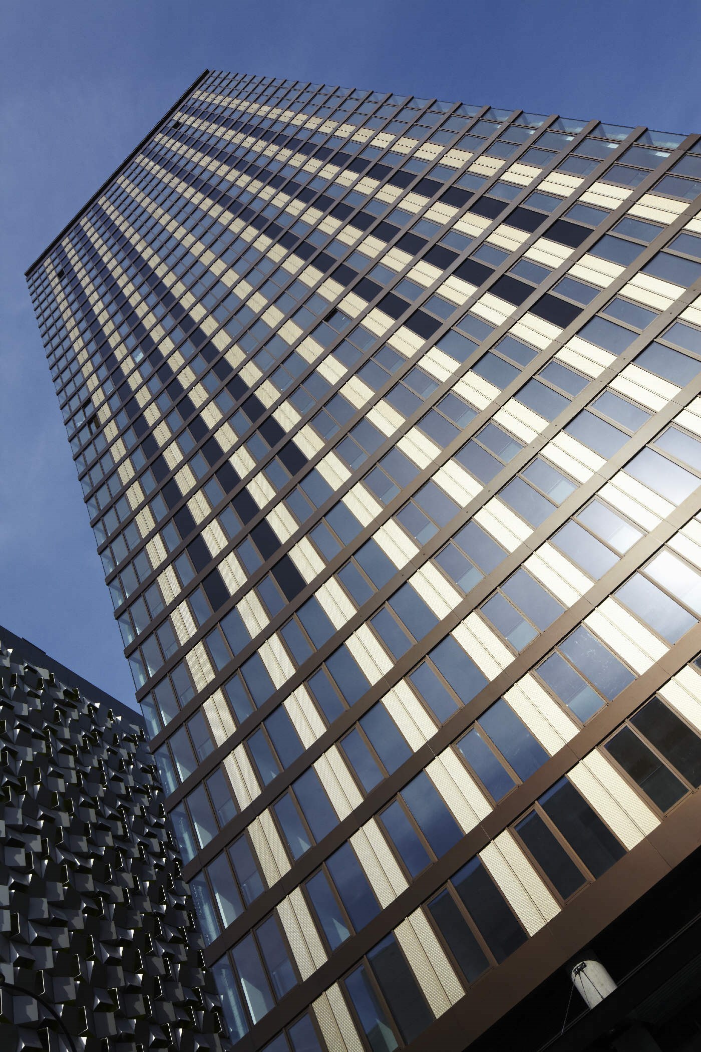 Wicona - St. Paul's Apartments -002.jpg